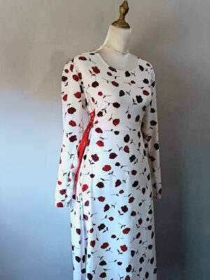 Robe Maxi "Jardin Rouge" – Romantisme & Élégance Fluide